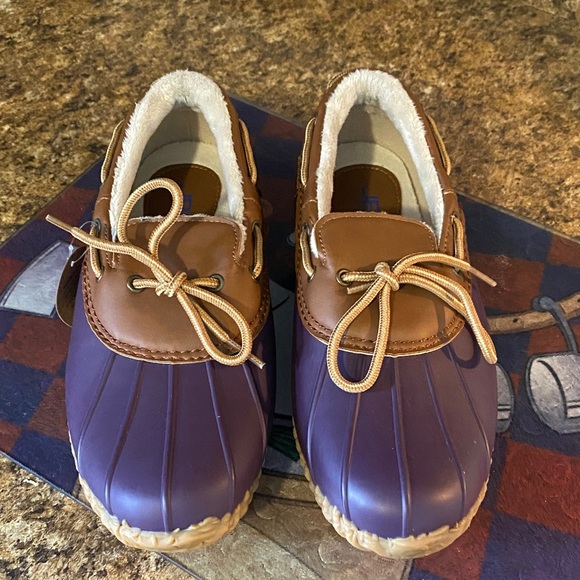 JBU Shoes - JBU Duck Shoes